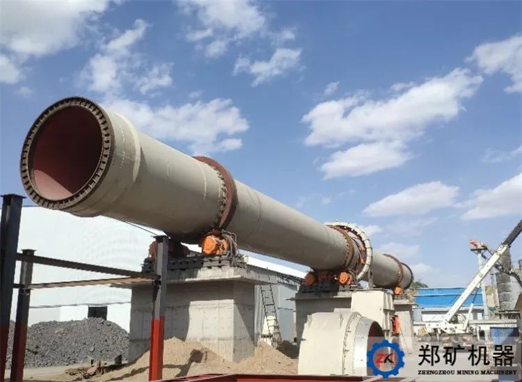 高嶺土回轉窯安裝現場 高嶺土回轉窯安裝現場