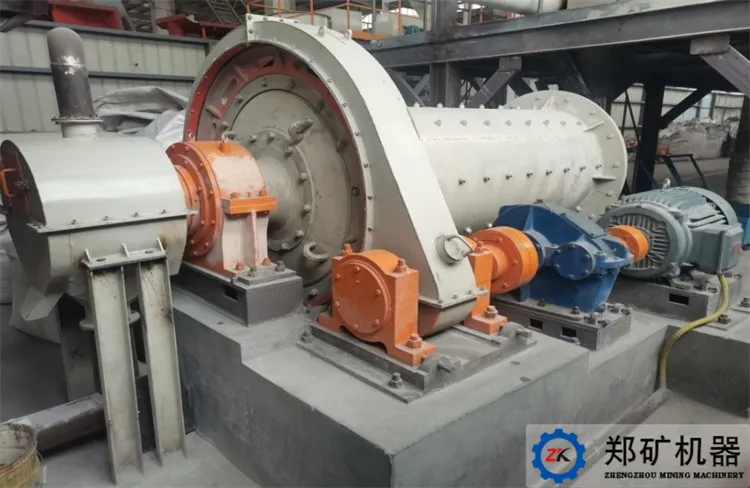 中試用球磨機(jī) 中試用球磨機(jī)